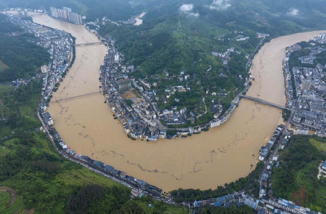 “村超”发源地贵州榕江两度被淹，超50年一遇的洪水从何而来？