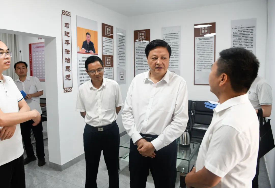 通道：陣地建到“家門口”，服務(wù)群眾“零距離”