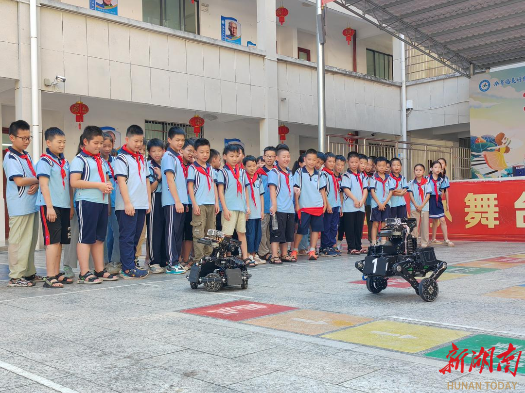 撒播创新火种 湖南工程学院科普团队走进茶陵县中小学