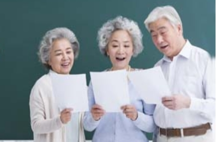 老年大學(xué)“一課難求”亟待破題