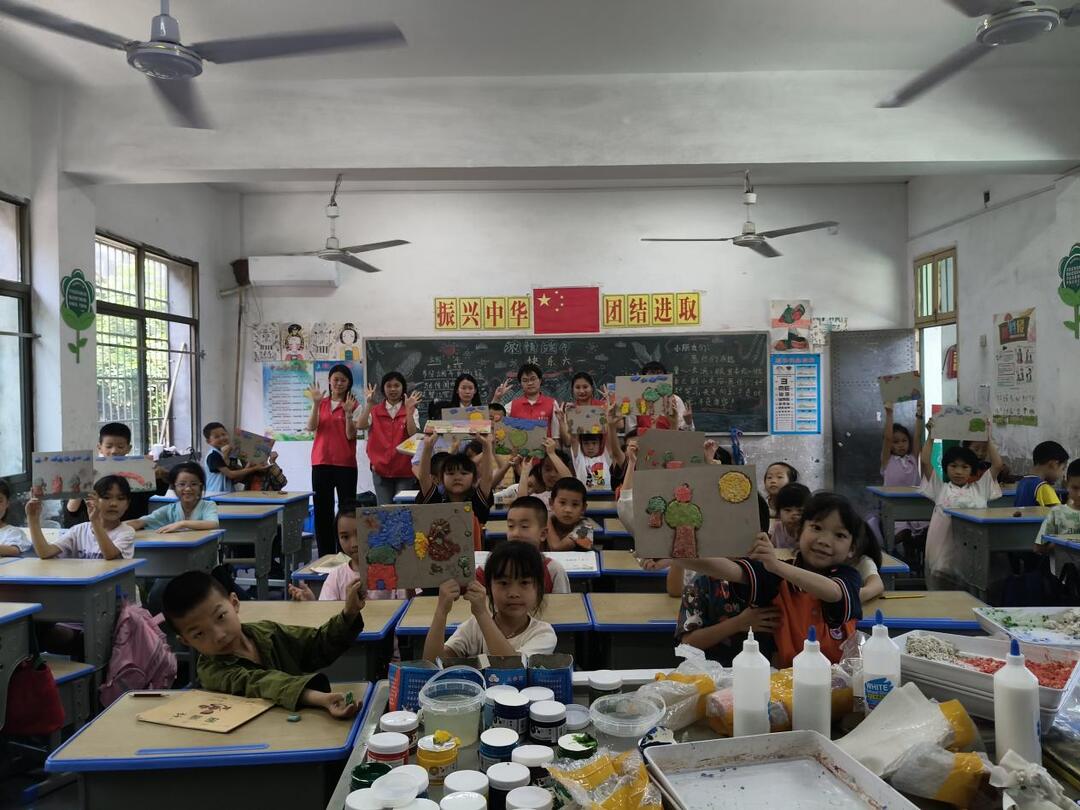墨韻生花 匠心傳藝 南華學(xué)子非遺美育潤童心