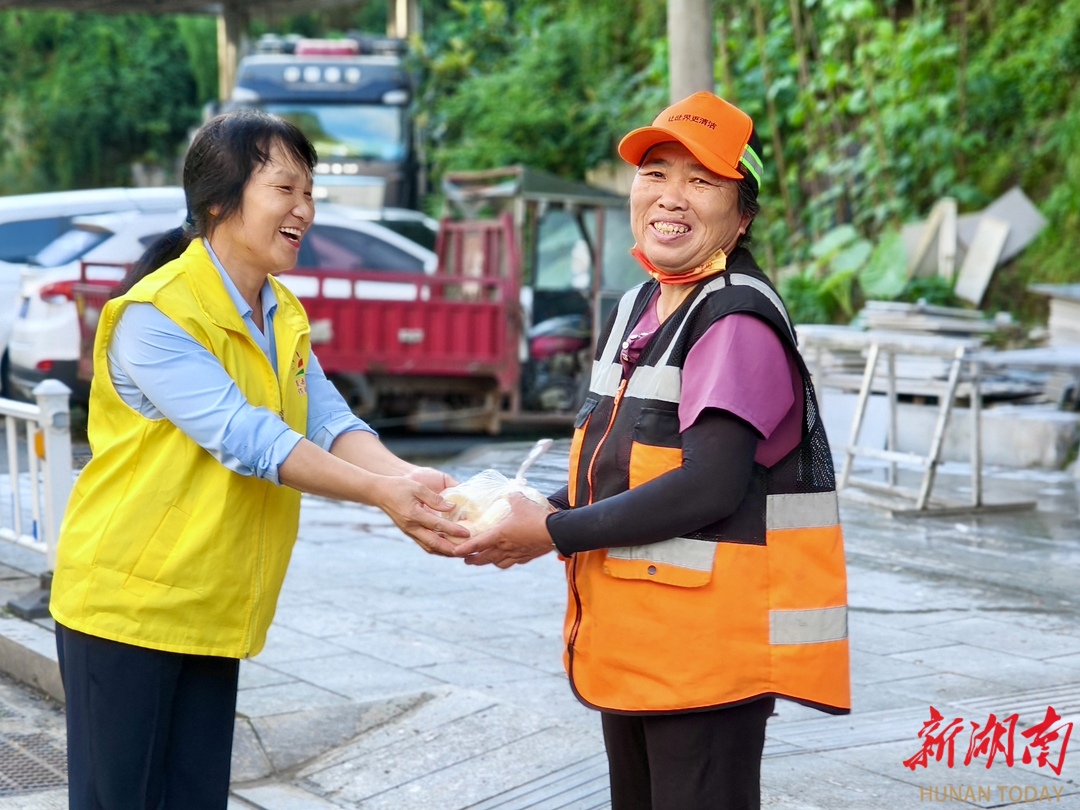 通道：2.8萬份“愛心早餐”溫暖一座城