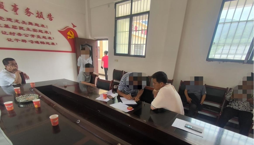 永順縣：言行沖動(dòng)傷和氣 握手言和續(xù)鄉(xiāng)情