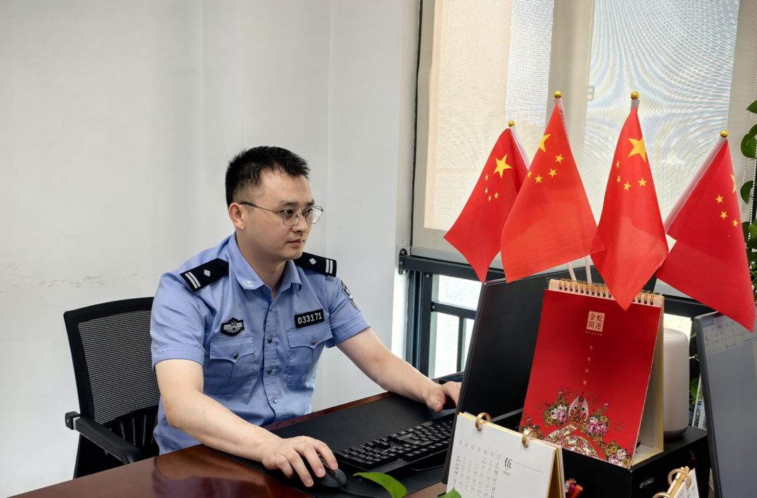 經(jīng)偵尖兵淬利劍 黨員先鋒踐忠誠