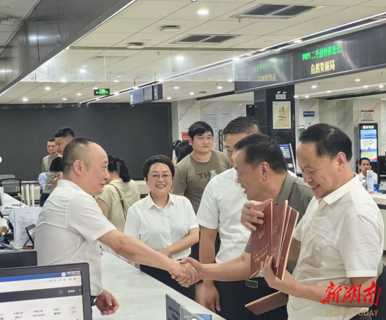 “一把手走流程”：推動助企工作專班再發(fā)力，全流程護(hù)航企業(yè)上市“加速跑”