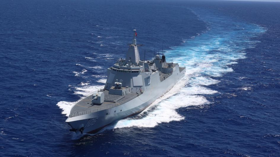 海军辽宁舰、山东舰航母编队完成远海实战化训练