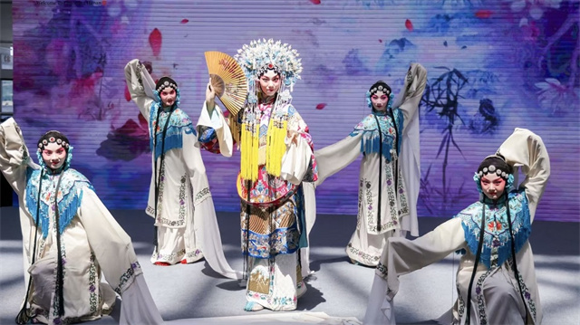 Hunan Launches Tourism Promotion Activities at Changsha Airport