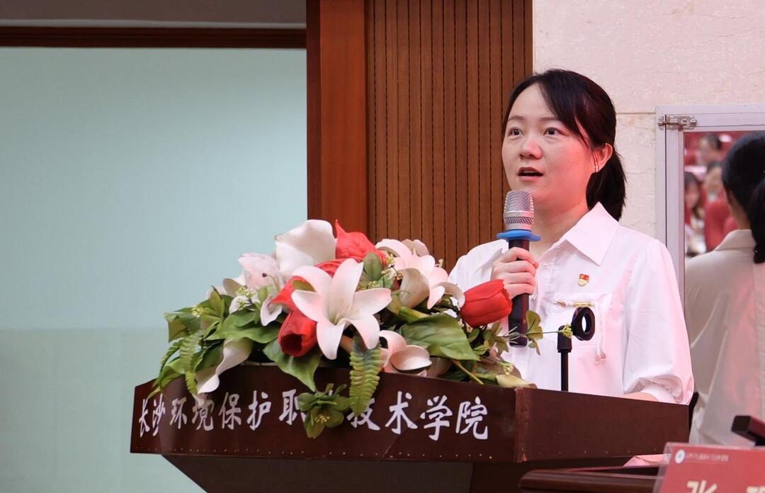 奔跑的“青春同路人”——青年教師陳敏銘的育人實(shí)踐錄