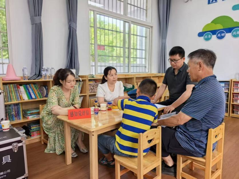 邵陽(yáng)：特殊兒童入學(xué)安置，評(píng)估先行，為特教注入了專(zhuān)業(yè)動(dòng)能