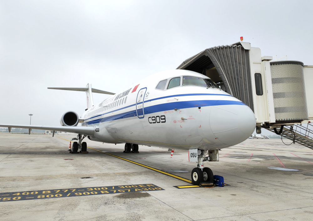 國航C909開通首條國際航線