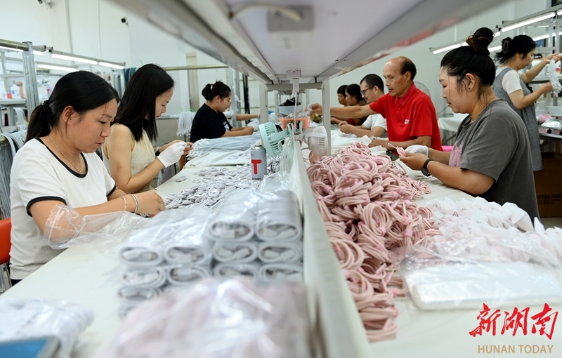 趕制外貿(mào)訂單