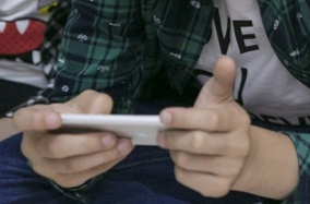 不超过27小时！腾讯、网易发布暑期未成年人游戏“限玩令”