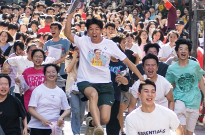 好評中國｜一往無前，青春出彩