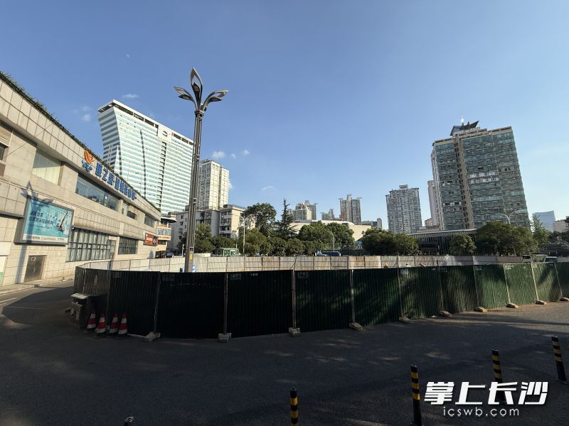 長(zhǎng)沙賀龍?bào)w育場(chǎng)開(kāi)啟微循環(huán)改造 進(jìn)一步優(yōu)化運(yùn)輸線路