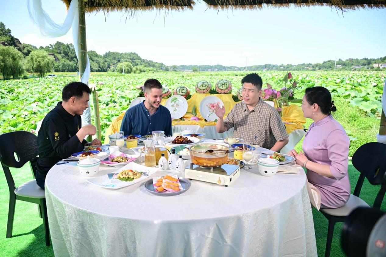 “湘”遇法蘭西，中法大廚蓮田共烹湖湘味