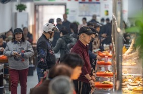 民政部：投入3億元專項(xiàng)引導(dǎo)資金支持助餐服務(wù)