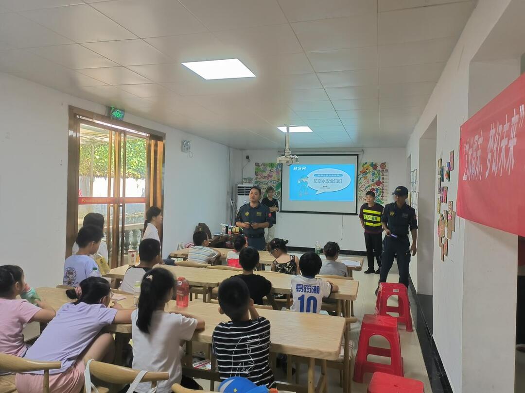 益阳市龙山港社区：沉浸式宣传防溺水，筑牢安全防护堤