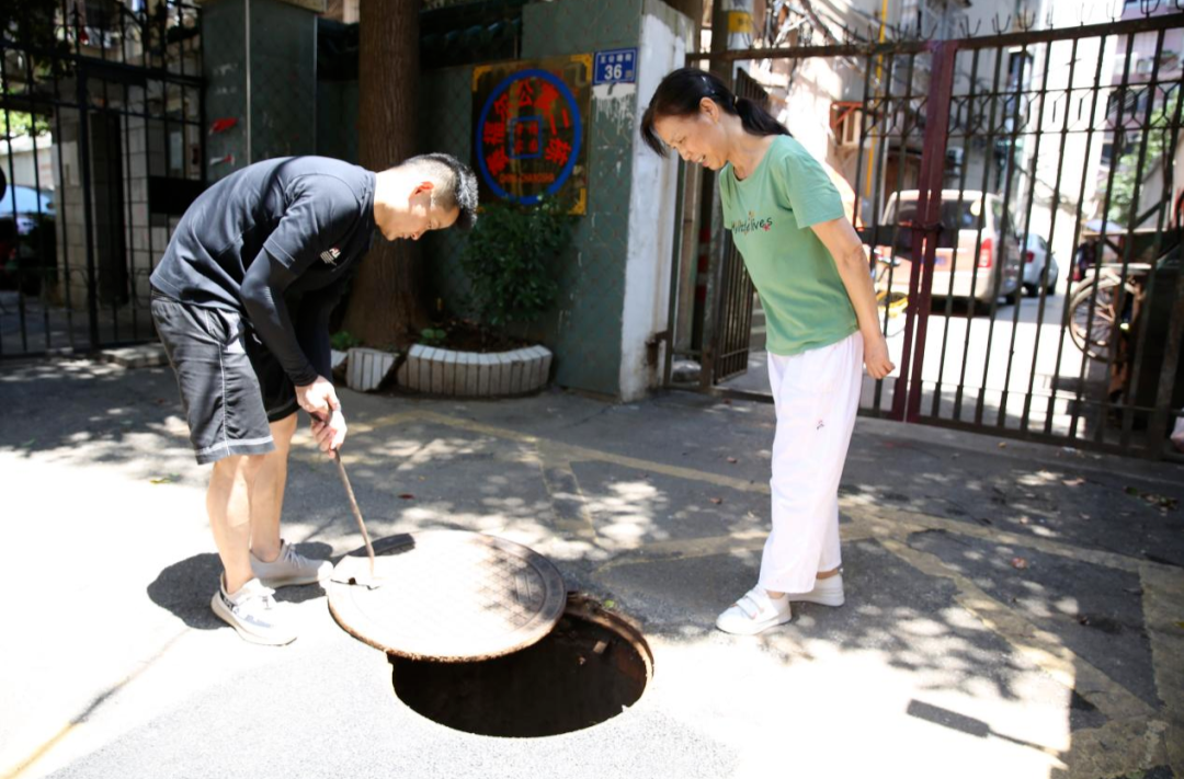 雨花實(shí)施居務(wù)監(jiān)督，解決您的這些事……