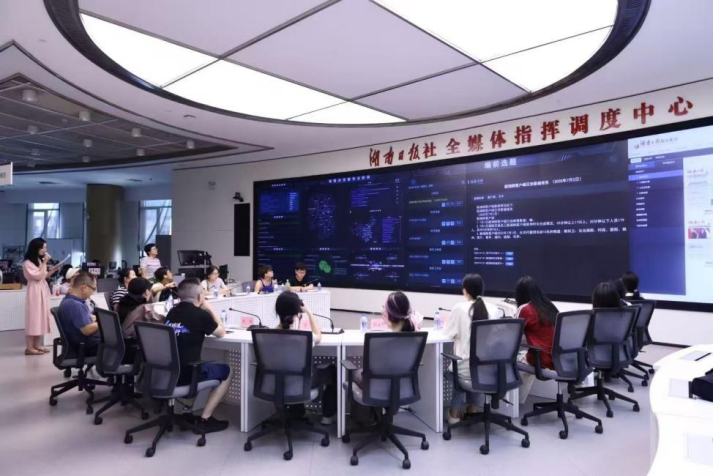 沉浸“中央廚房”，感知融媒脈動！長理學子探秘主流媒體前沿