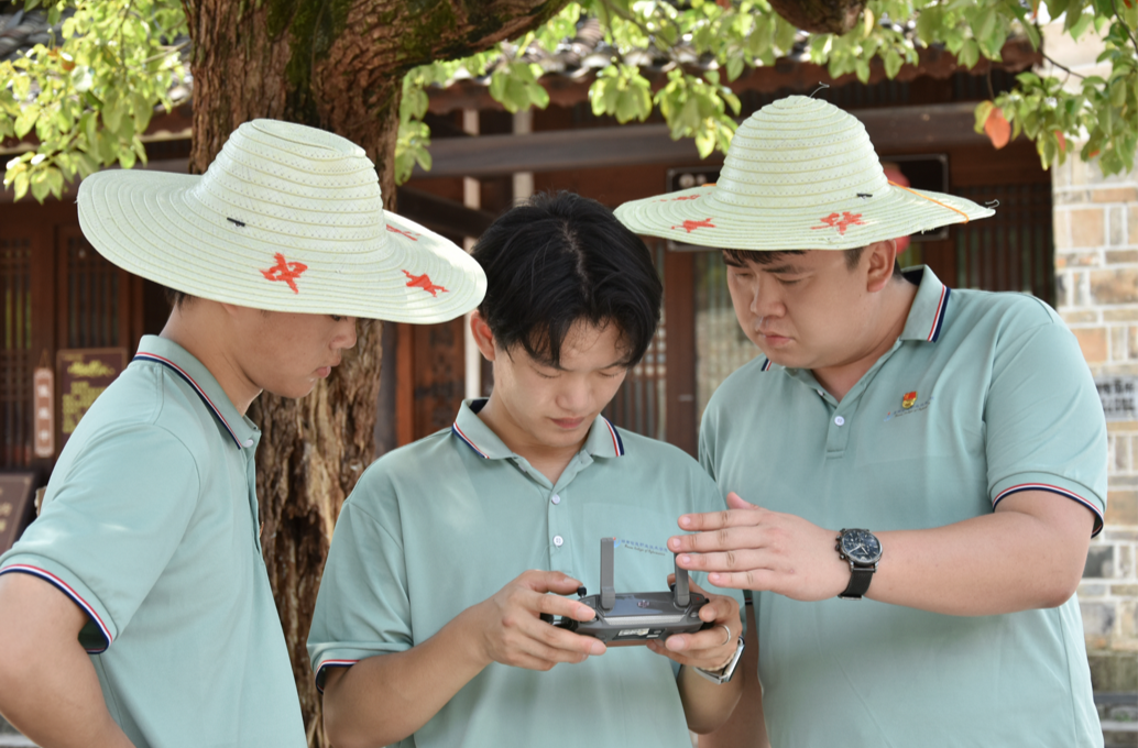 湖南信息職院暑期“三下鄉(xiāng)”：校校聯(lián)動聚合力 科技賦能助發(fā)展