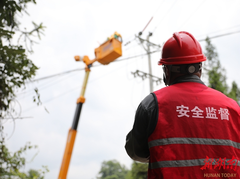 迎峰度夏保供電