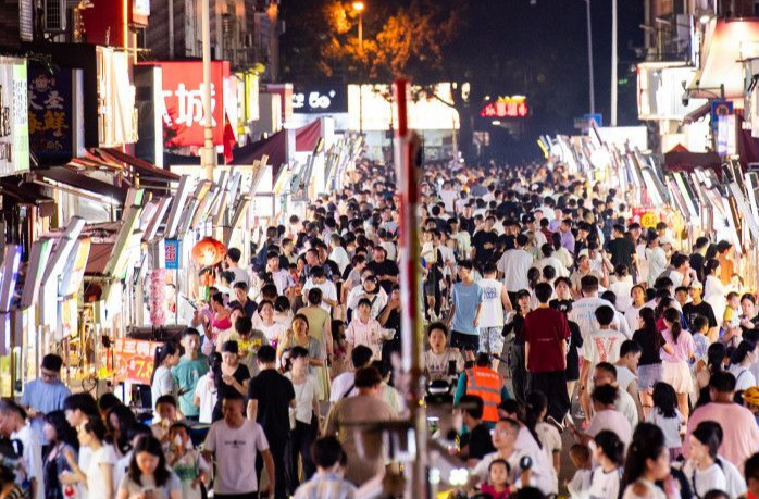 There is a kind of life called Changsha Night Market!
