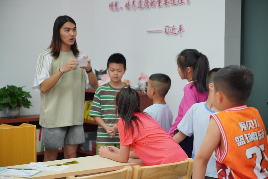 保靖縣首期暑期公益托管班歡樂開班