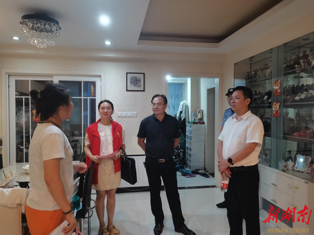 婁星區(qū)大科街道：清樓入戶宣反詐，全民攜手防騙局
