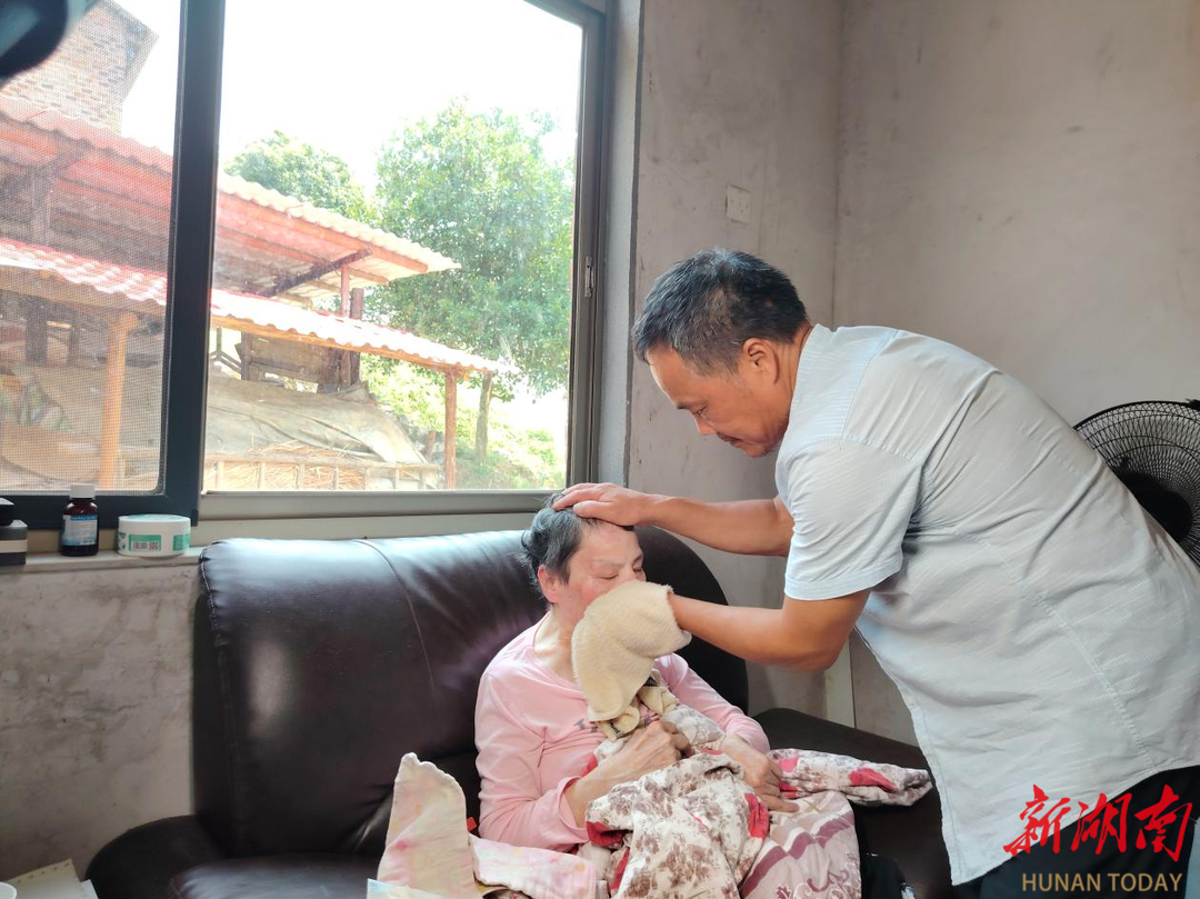 瓦刀下的柔情