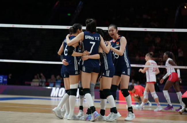 祝賀！中國(guó)女排戰(zhàn)勝加拿大隊(duì) 阿靈頓站取得兩連勝