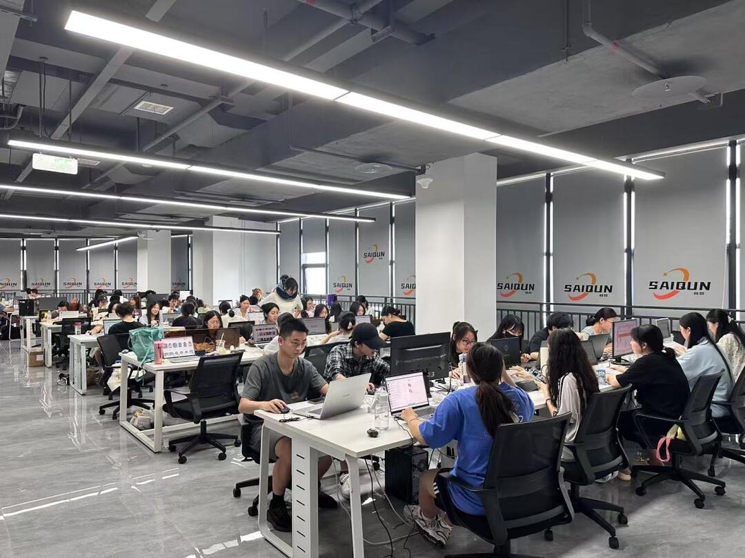 长沙民政职院阿里巴巴数字贸易学院“凌鹰班”暑期特训营火热进行中