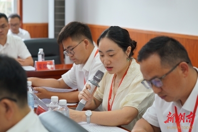 從旁觀(guān)者到參與者 靖州公民旁聽(tīng)人大常委會(huì)的民主新實(shí)踐