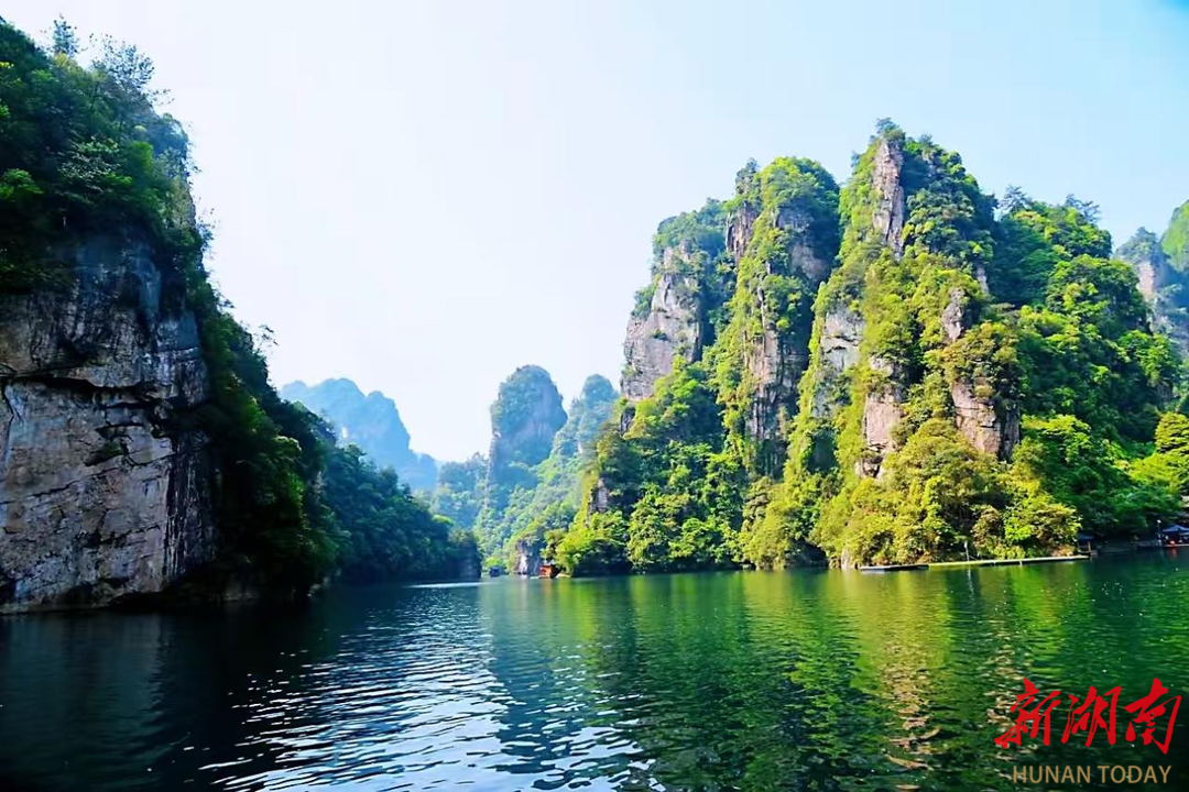張家界寶峰湖入選湖南消暑玩水目的地