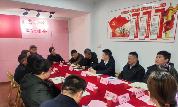 虹口區(qū)江灣鎮(zhèn)街道：代表助力 老舊小區(qū)物業(yè)管理盲區(qū)得到治理