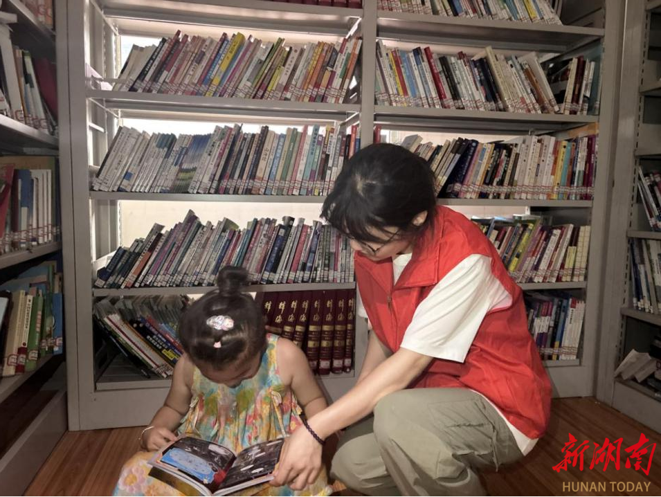 永順縣萬(wàn)民鄉(xiāng)：讓書(shū)香浸潤(rùn)童心 用溫暖護(hù)航成長(zhǎng)