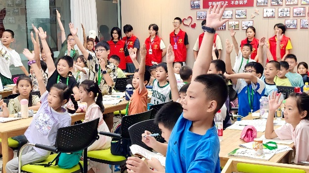 创新活动形式、丰富活动内涵，石门县举办“护苗•绿书签”公益课堂