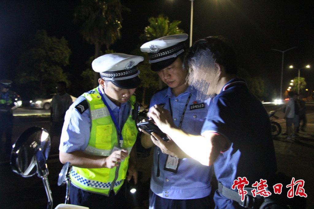 摩托车“炸街”？常德交警开展夜查