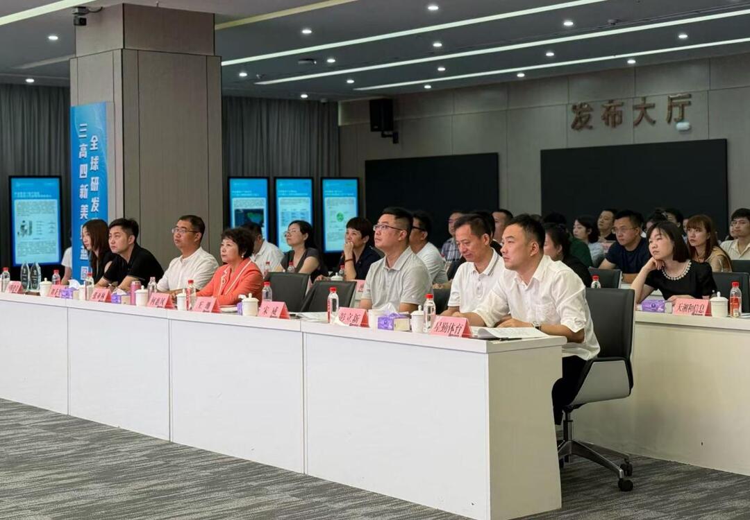 “商”聚先鋒謀發(fā)展 “會”通四方啟新程，先鋒街道商會換屆選舉大會召開