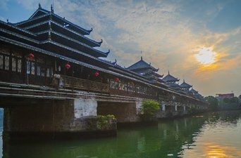 福地怀化·康养季｜历史回响：胜利之城的荣光印记