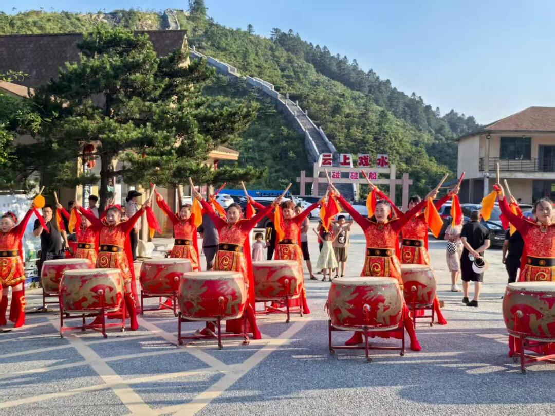山歌電音燃動(dòng)夏夜！隆回縣小沙江鎮(zhèn)龍瑤幽谷“最潮村晚”圓滿落幕