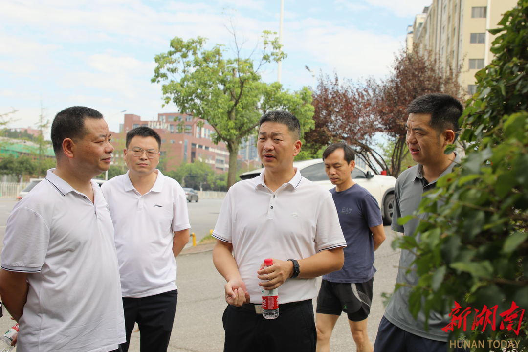 望城區(qū)“周末看城管”再發(fā)力，督導(dǎo)市容環(huán)境整治，提升城市品質(zhì)