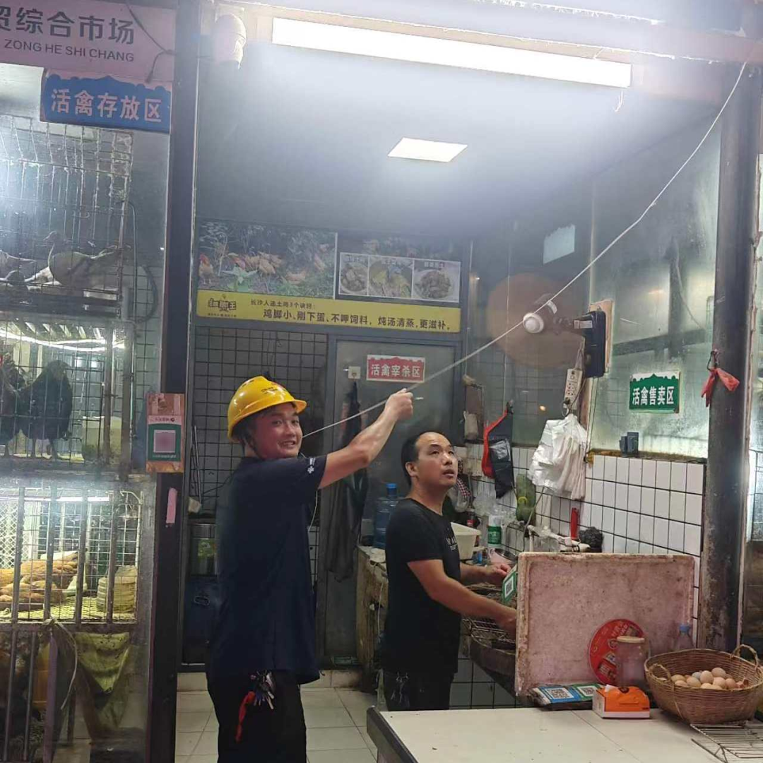 天心區(qū)農(nóng)貿(mào)市場裝“鷹眼”，讓“短斤少兩”無所遁形