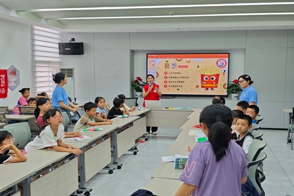 普及食安知识 守护少年健康