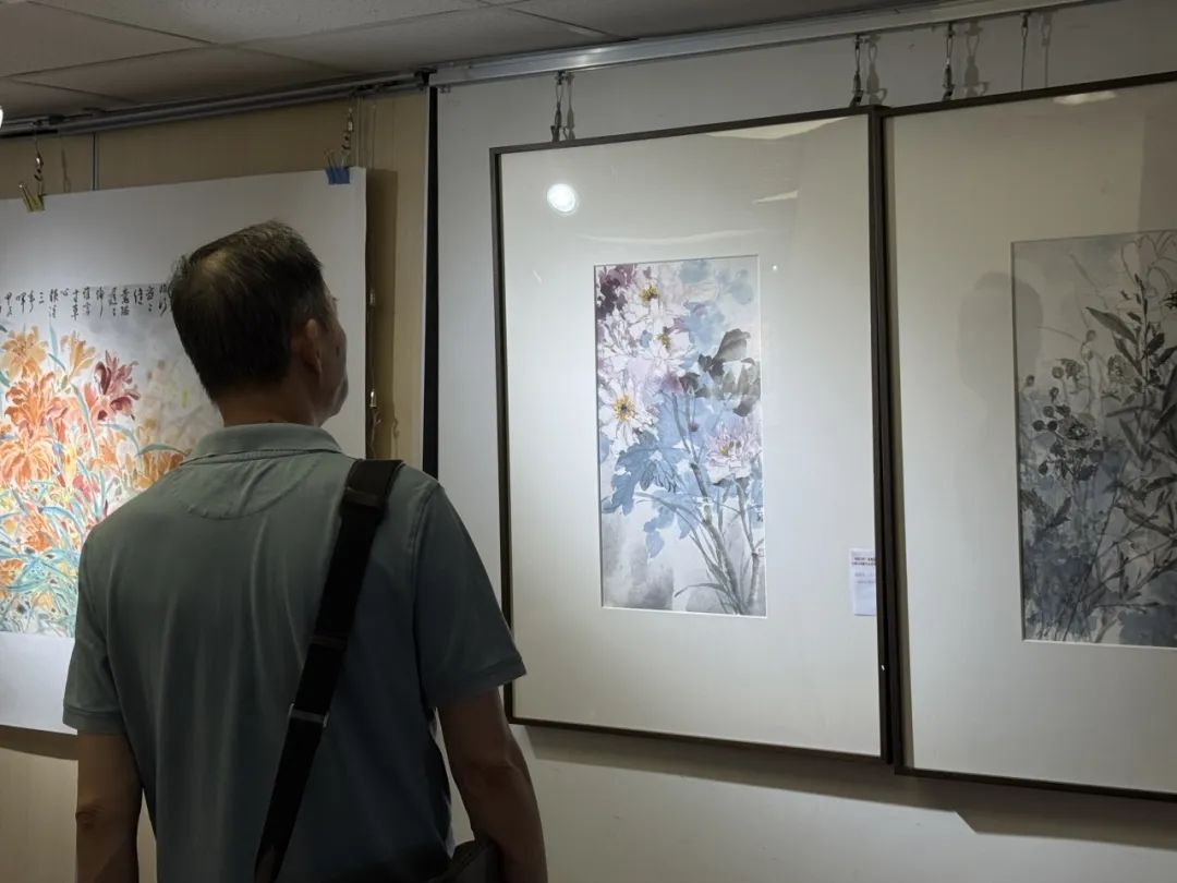 从湘江到香江，蒋艳篱花鸟画作品在香港展出