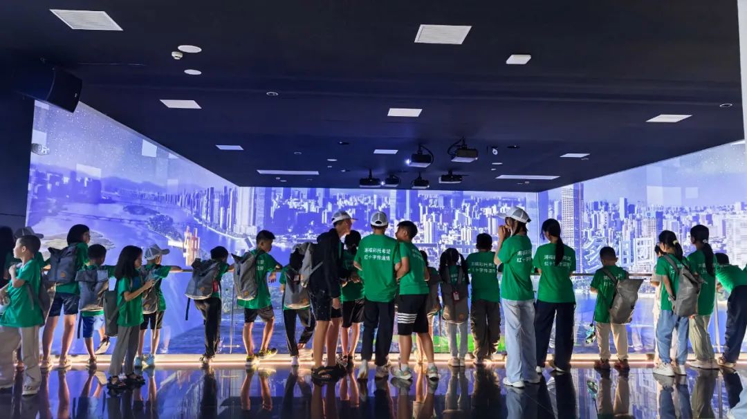 長株潭都市圈展示館紅十字青少年研學行