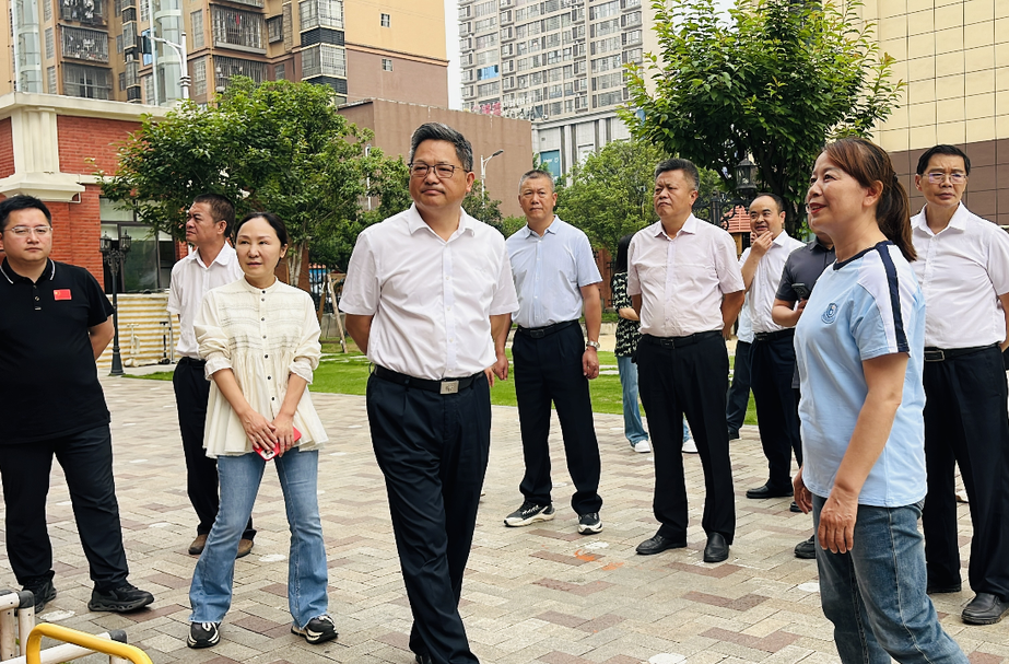 湘西自治州：“把脈開(kāi)方”，做好基礎(chǔ)教育民生答卷