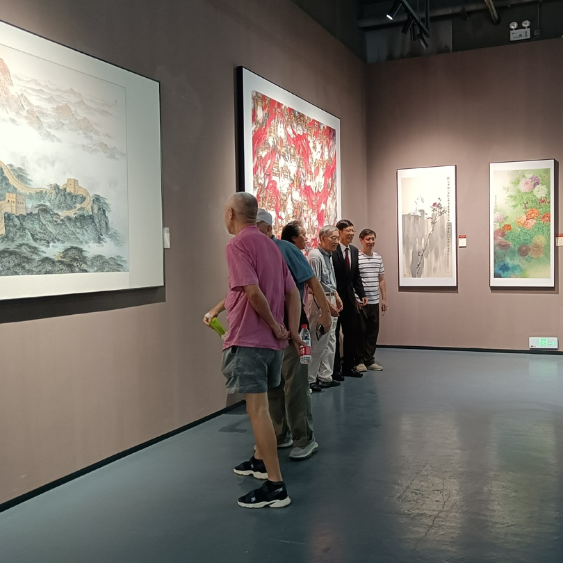 纪念抗战胜利80周年十省市文史馆书画展开幕