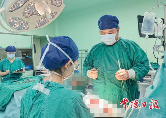 湘雅常德医院成功救治晚期胸腺癌患者
