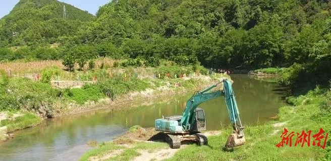 衡阳市：深化“河长制” 流淌“幸福河” 全市清理河道4300余公里，清运垃圾1.4万吨