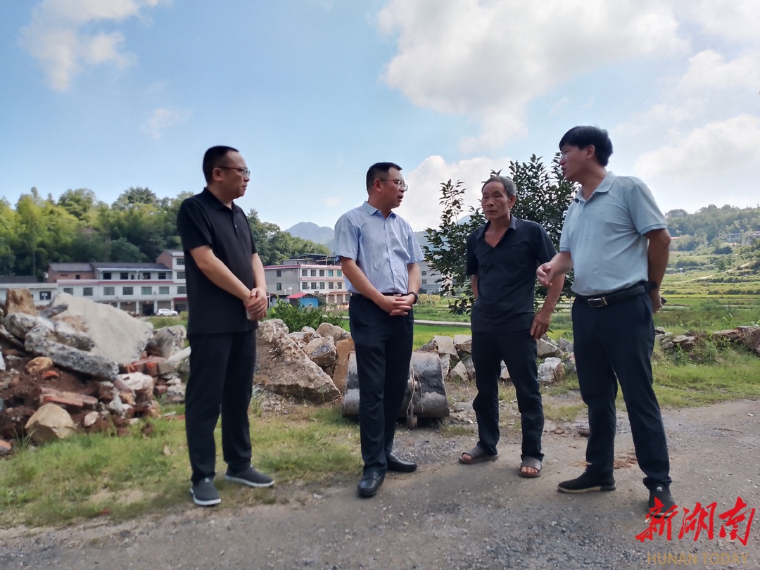 彻底整治危房，全面巩固拓展脱贫攻坚成果同乡村振兴有效衔接